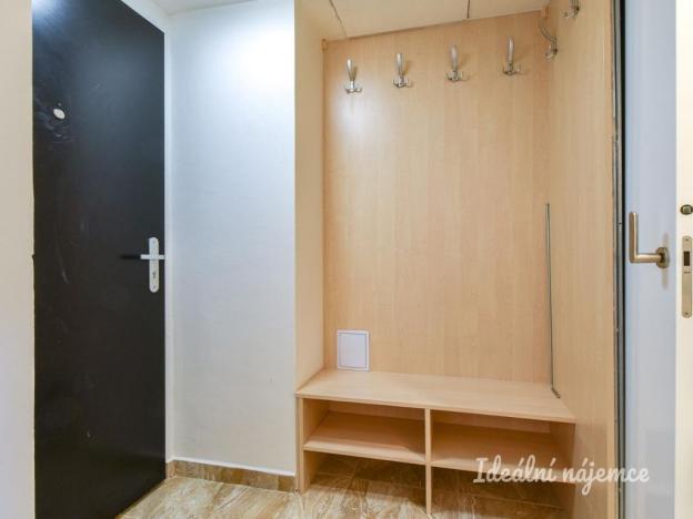 Pronájem bytu 1+kk, Praha - Vinohrady, Soběslavská, 23 m2