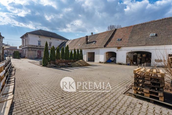 Prodej obchodního prostoru, Lahošť, U Kapličky, 1331 m2