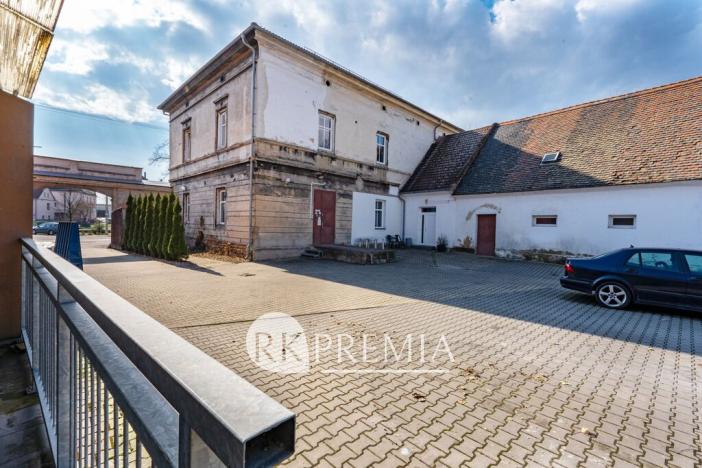 Prodej obchodního prostoru, Lahošť, U Kapličky, 1331 m2