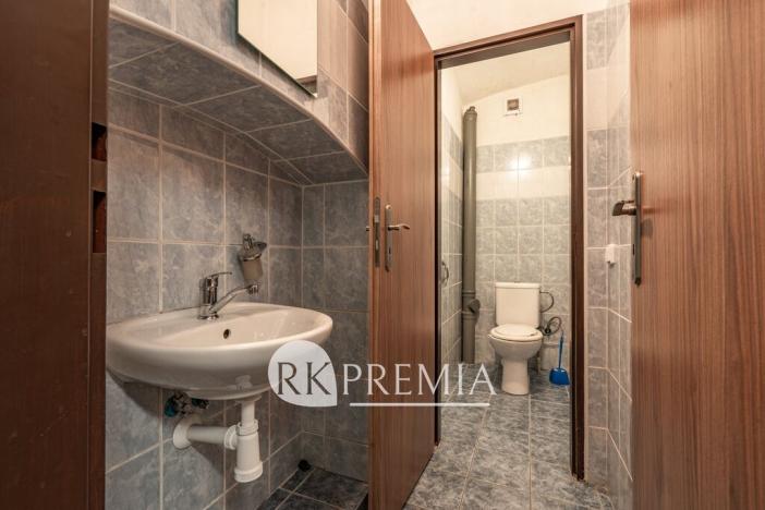 Prodej obchodního prostoru, Lahošť, U Kapličky, 1331 m2