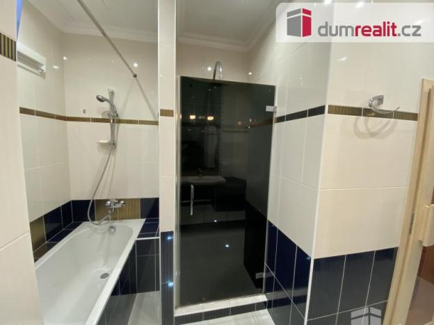 Prodej bytu 2+1, Mariánské Lázně, Hlavní třída, 102 m2