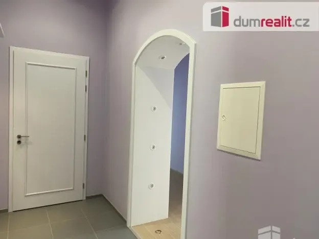 Prodej bytu 2+1, Mariánské Lázně, Hlavní třída, 102 m2