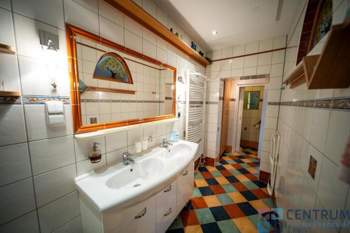 Prodej rodinného domu, Lučany nad Nisou, 300 m2