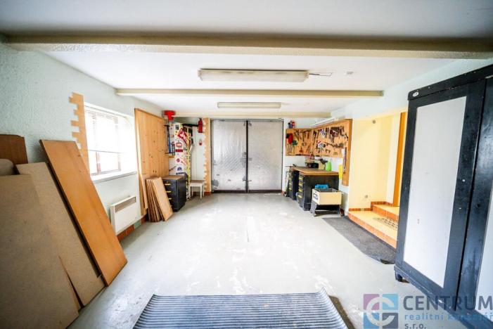 Prodej rodinného domu, Lučany nad Nisou, 300 m2