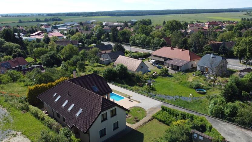 Prodej rodinného domu, Zaječice, 324 m2