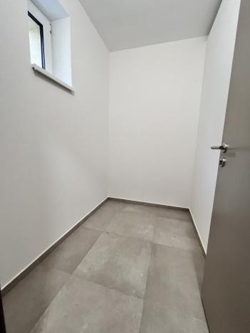 Pronájem bytu 1+kk, 32 m2