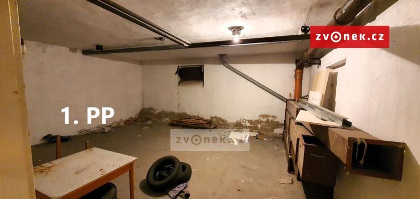 Pronájem obchodního prostoru, Hluk, 365 m2