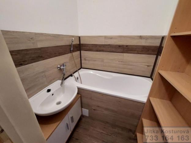 Prodej bytu 3+1, Krnov - Pod Cvilínem, SPC P, 73 m2