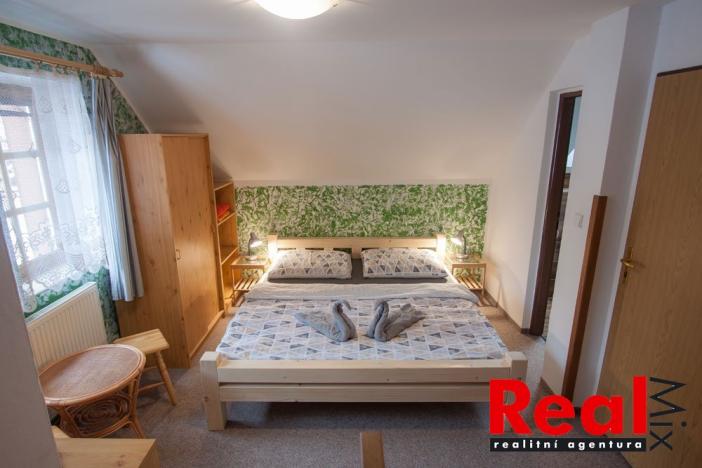 Prodej ubytování, Teplice nad Metují, 370 m2