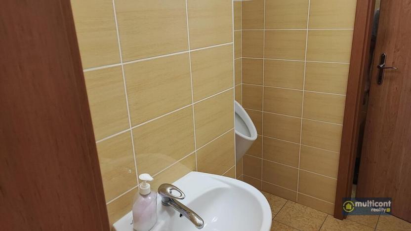 Pronájem kanceláře, Vyškov - Vyškov-Město, 9. května, 118 m2