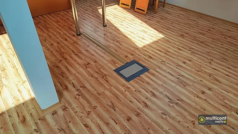 Pronájem kanceláře, Vyškov - Vyškov-Město, 9. května, 118 m2