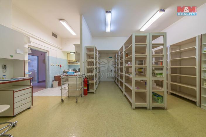 Pronájem obchodního prostoru, Karviná - Ráj, Borovského, 260 m2