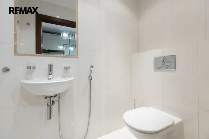 Prodej bytu 2+kk, Karlovy Vary, Libušina, 70 m2