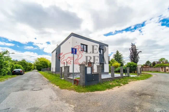 Prodej rodinného domu, Praha - Újezd nad Lesy, Chotěnovská, 160 m2