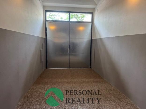 Pronájem obchodního prostoru, Praha - Strašnice, Starostrašnická, 550 m2