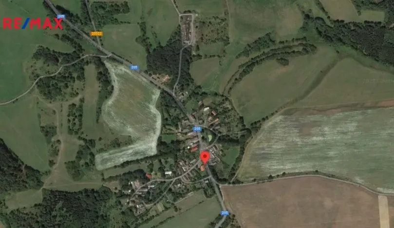 Prodej zemědělského objektu, Žlutice, 9153 m2