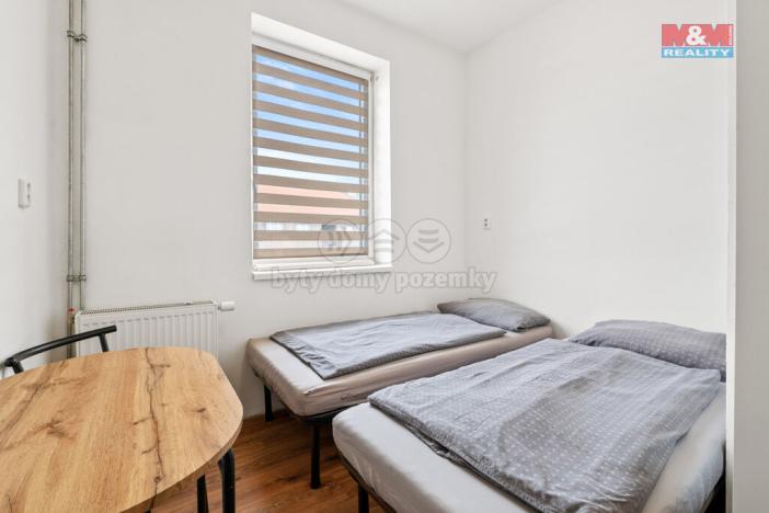 Prodej obchodního prostoru, Ústí nad Labem - Střekov, Truhlářova, 3086 m2