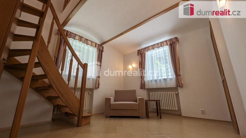 Prodej bytu 3+1, Mariánské Lázně, Lidická, 90 m2