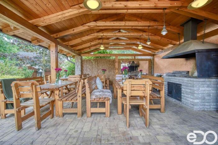 Prodej restaurace, Hradešín, 178 m2