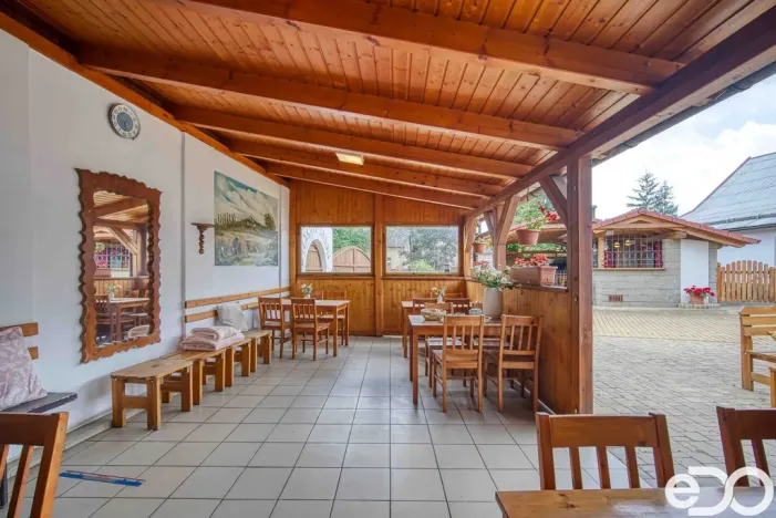 Prodej restaurace, Hradešín, 178 m2