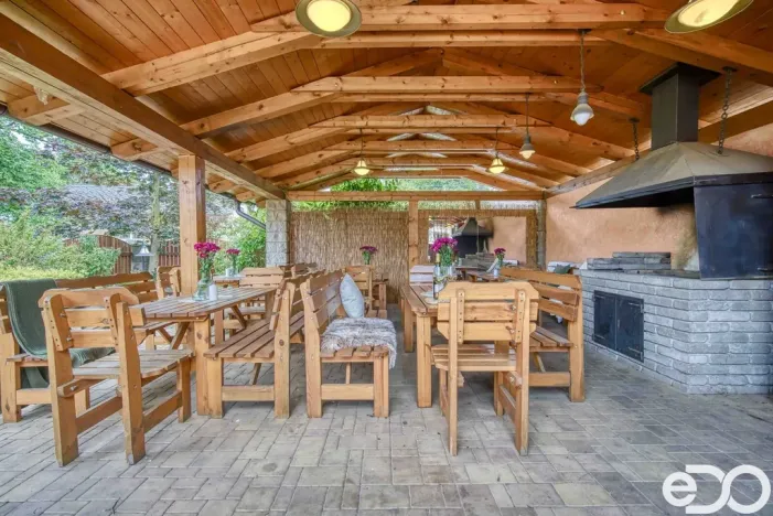 Prodej restaurace, Hradešín, 178 m2