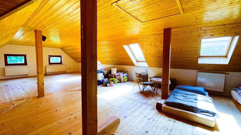 Prodej rodinného domu, Borotín - Libenice, 350 m2