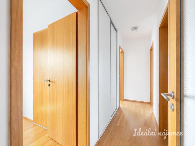 Pronájem bytu 4+kk, Praha - Dolní Chabry, K Beranovu, 98 m2