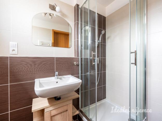 Pronájem bytu 4+kk, Praha - Dolní Chabry, K Beranovu, 98 m2