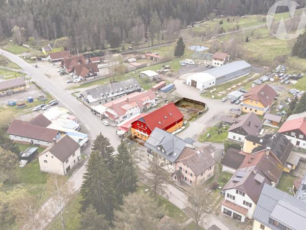 Prodej vícegeneračního domu, Strážný, 593 m2