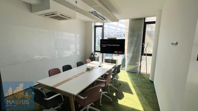 Pronájem kanceláře, Praha - Karlín, Karolinská, 315 m2