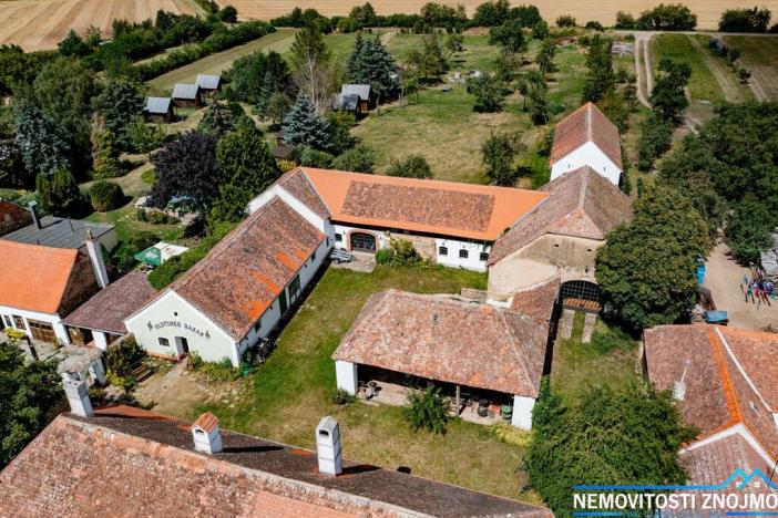 Prodej ubytování, Lesná, 953 m2