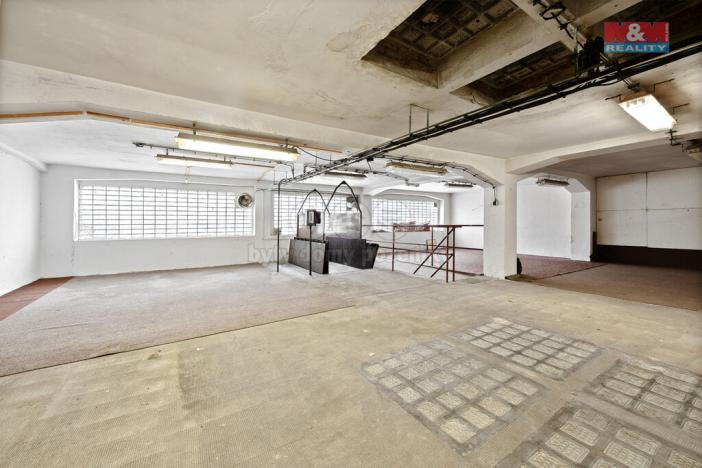 Pronájem skladu, Louny, Mírové náměstí, 499 m2