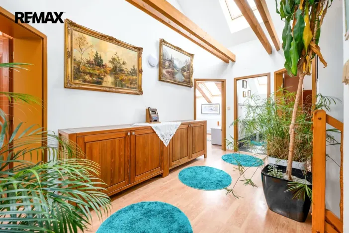 Prodej rodinného domu, Deštná, Farské Vrše, 320 m2