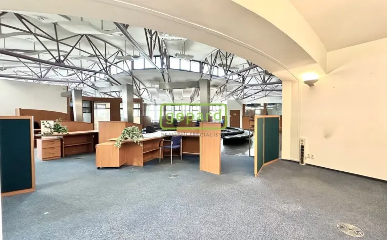 Prodej obchodního prostoru, Svitavy, náměstí Míru, 4666 m2