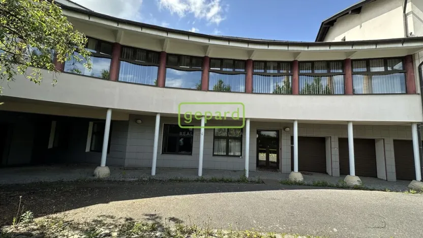 Prodej obchodního prostoru, Svitavy, náměstí Míru, 4666 m2