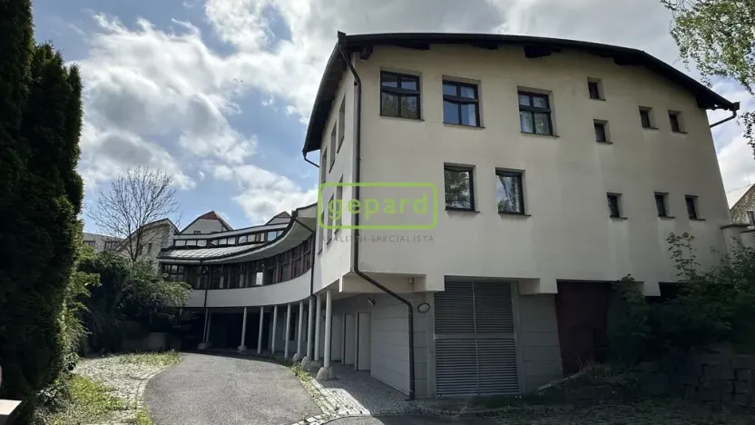 Prodej obchodního prostoru, Svitavy, náměstí Míru, 4666 m2