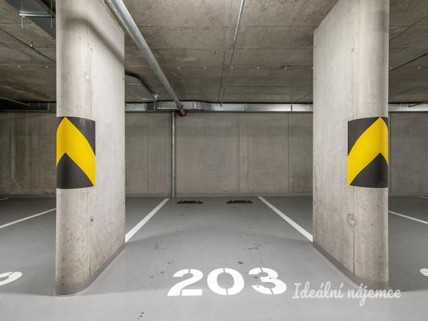 Pronájem bytu 2+kk, Praha - Strašnice, Ramonova, 60 m2