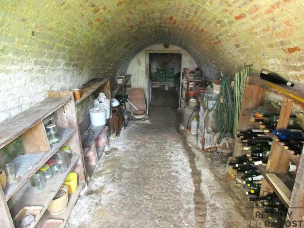 Prodej rodinného domu, Bzenec, náměstí Svobody, 146 m2