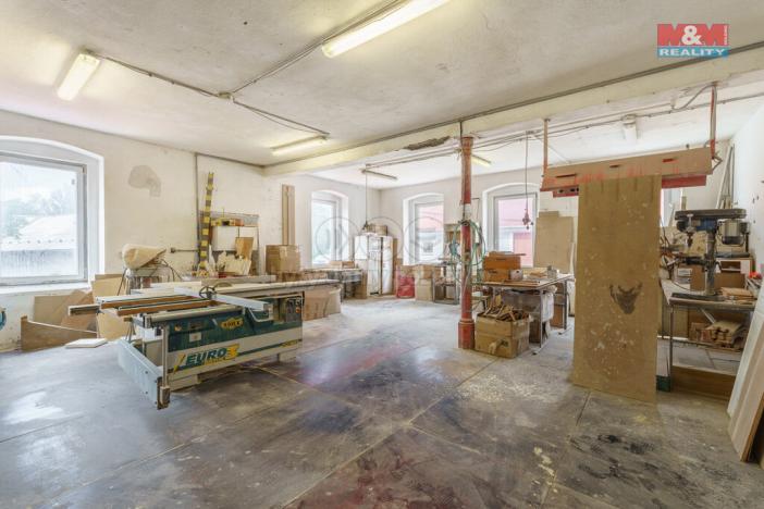Prodej výrobních prostor, Karlovy Vary - Rybáře, Sokolovská, 2100 m2