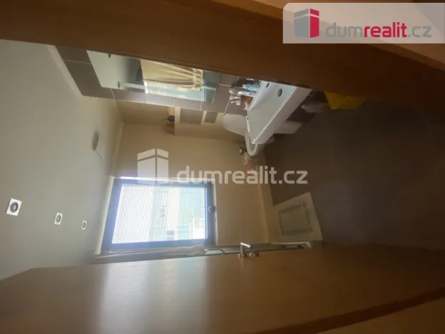 Pronájem bytu 1+kk, Praha - Dolní Chabry, K Beranovu, 43 m2