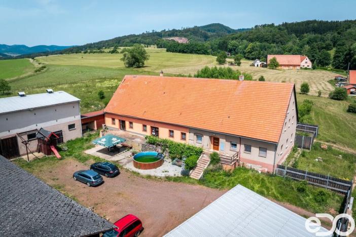 Prodej rodinného domu, Broumov - Rožmitál, 184 m2