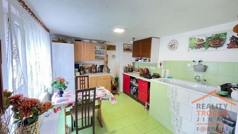 Prodej rodinného domu, Čistěves, 175 m2