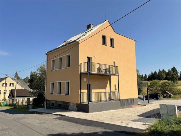 Prodej bytu 3+kk, Pernink, Nádražní, 90 m2