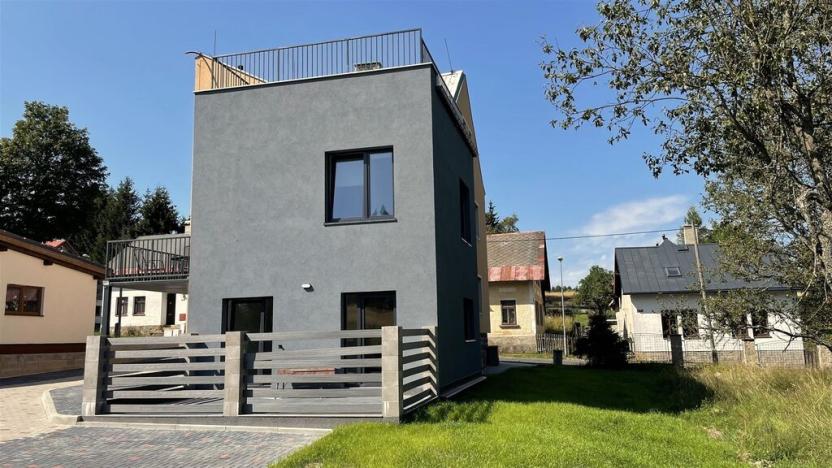 Prodej bytu 3+kk, Pernink, Nádražní, 90 m2