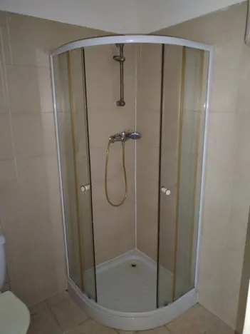 Pronájem bytu 1+kk, Ústí nad Labem - Předlice, Prostřední, 20 m2