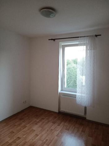 Pronájem bytu 1+kk, Ústí nad Labem - Předlice, Mahenova, 22 m2