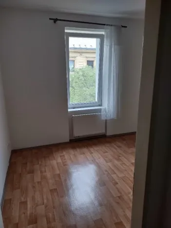 Pronájem bytu 1+kk, Ústí nad Labem - Předlice, Mahenova, 22 m2
