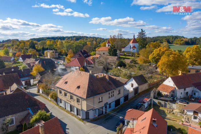 Prodej rodinného domu, Záboří, 390 m2