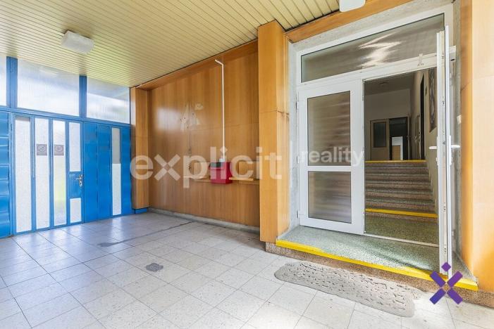 Prodej výrobních prostor, Uherský Brod, Vazová, 1990 m2