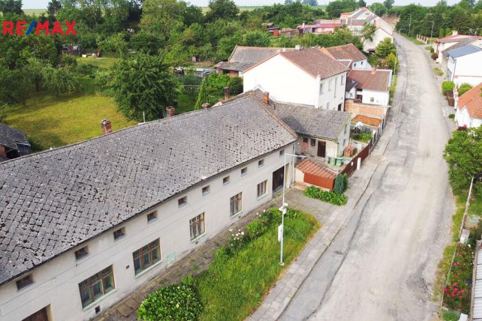 Prodej pozemku pro bydlení, Charváty - Čertoryje, 1417 m2